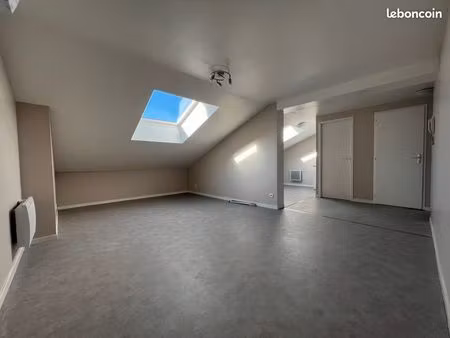 f3 mansardé rénové