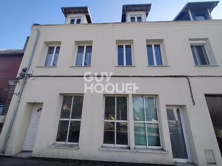 immeuble à usage mixte habitation & local commercial à vendre à péronne (80200).