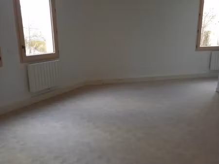 bureaux modernes et modulables – 325 m² – zone tertiaire très bien desservie