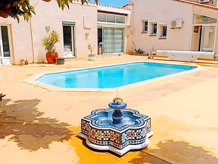 villa de 180 m2 avec piscine et espace bien être
