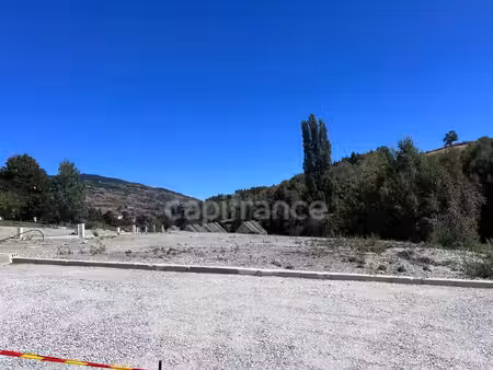 terrain constructible neuf à vendre