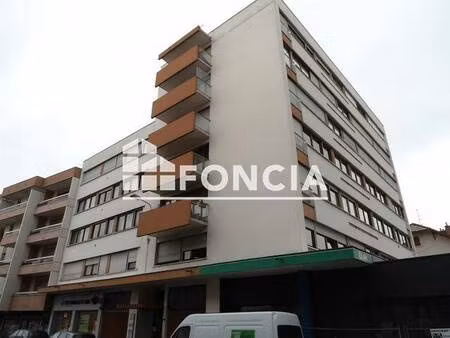 local commercial à louer