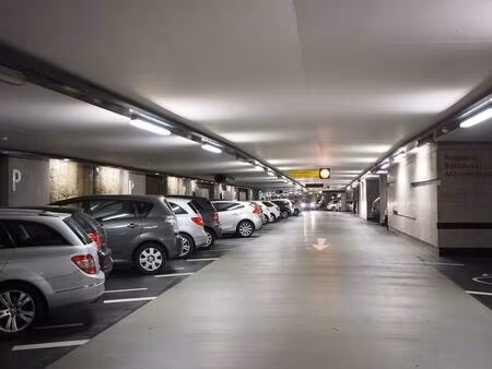parking à louer