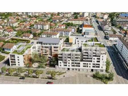 local commercial à louer