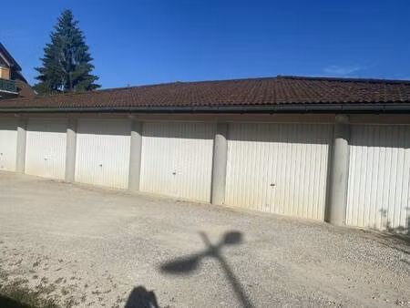 garage/stationnement à vendre