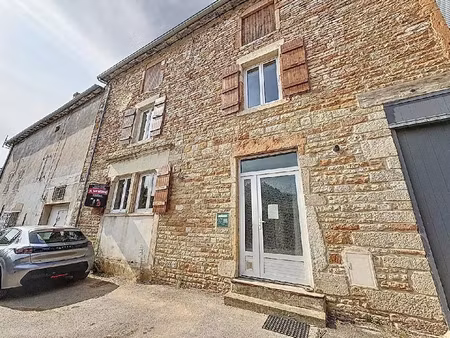 vente maison 3 pièces 79 m² à aze (71260)  145 000 €
