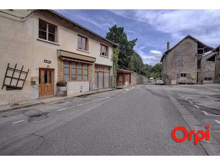 vente maison 4 pièces 85 m² à vertrieu (38390)  125 000 €