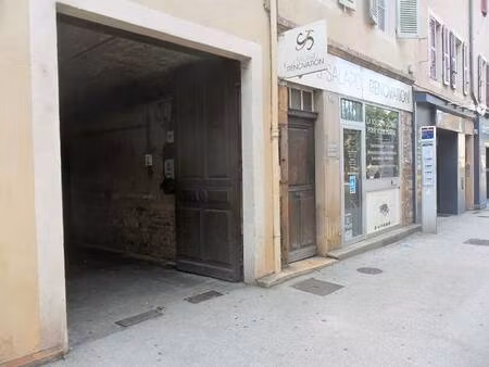 local commercial à louer