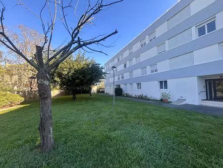 vente appartement 4 pièces 87 m² à carbon-blanc (33560)  190 000 €
