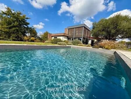 vente maison piscine à bazoges-en-paillers (85130) : à vendre piscine / 245m² bazoges-en-p