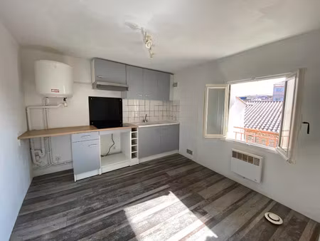 location appartement 1 pièce 37 m² à montbrison (42600)  380 €
