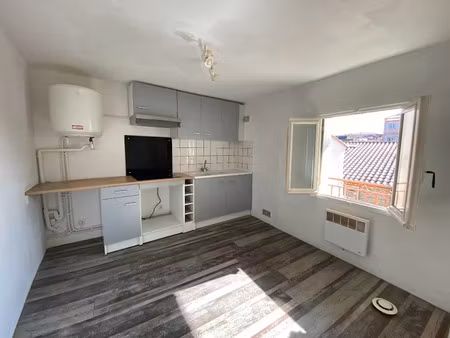 location appartement 1 pièce 37 m² à montbrison (42600)  410 €
