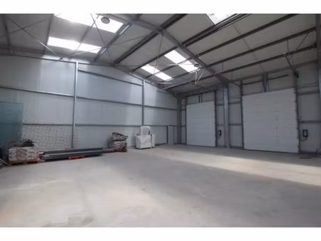 location locaux professionnels 200 m² à crissey (71530)  1 270 €