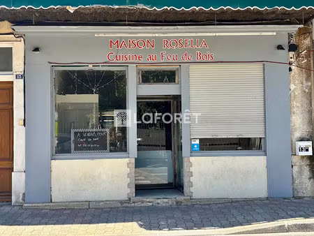 location locaux professionnels 91 m² à nyons (26110)  918 €