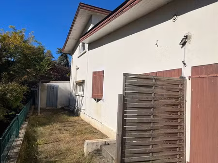 vente immeuble à nerbis (40250)  250 000 €