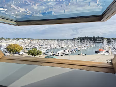 studio de 30m2 au sol vue sur le port dela trinité-sur-mer