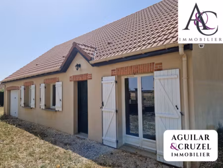à vendre  charmante maison de plain-pied située dans un qua