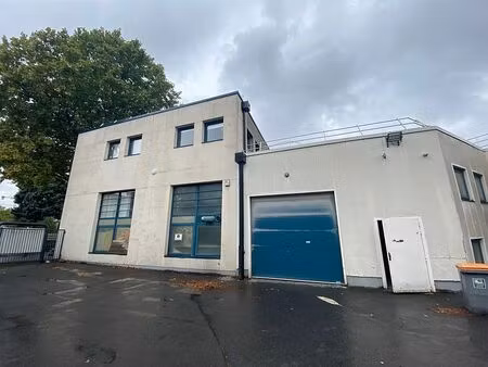 vente local d'activités la courneuve 583 m²