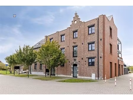 unieke  instapklare loft van 125 m² !