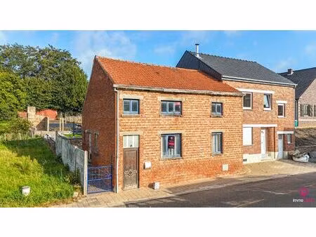te renoveren woning gelegen op een rustige locatie!