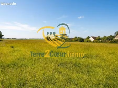 terrain 1250 m² farges-en-septaine