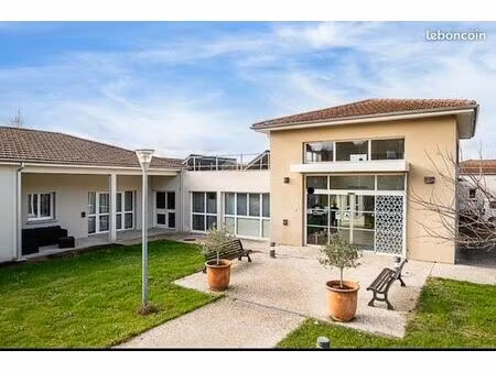 chambre senior ehpad