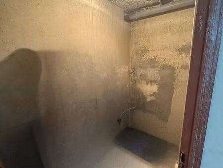 à louer – cave saine et sécurisée à lyon 8 (montplaisir)