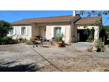 vente maison 4 pièces 102 m² beaulieu-sur-sonnette (16450)