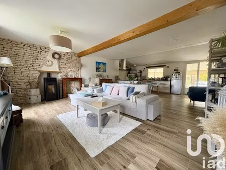 vente maison 4 pièces 132 m² à moreilles (85450)  210 000 €