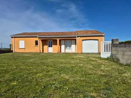 vente maison 4 pièces 111 m² saint-coutant-le-grand (17430)
