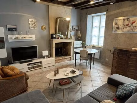 vente maison 5 pièces 117 m² saint-amand-montrond (18200)