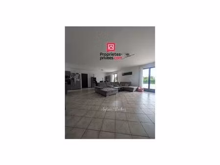 a vendre maison familiale 6 pièces 170 m² habitables  jardin clos 86170 champigny en roche