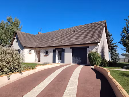 bonneval maison 139 m² et hangar 250 m²