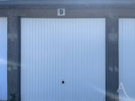 vente parking / box  19.00m²  châteauroux