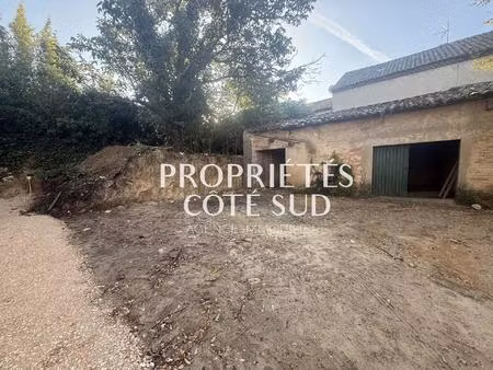 grange à rénover – coup de cœur au cœur du village