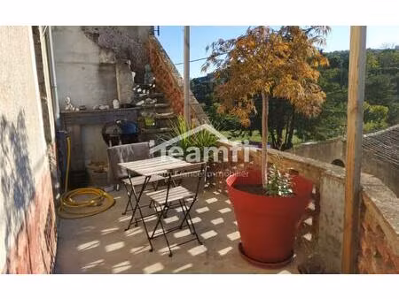 maison de village avec garage et jardin