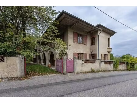 propriete dolomieu 230 m² habitable sur 4830 m²