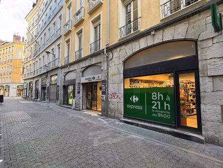 location local commercial 186m2 grenoble 38000 - - surface privée