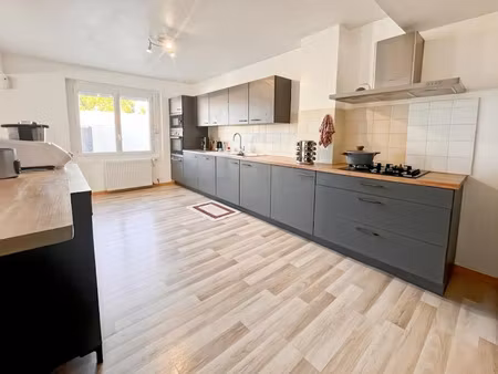 vente maison 6 pièces 144.7 m² à livron-sur-drôme (26250)  299 000 €