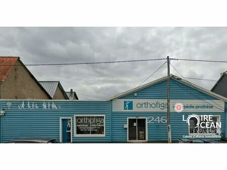 location local commercial 210m² vertou 44120