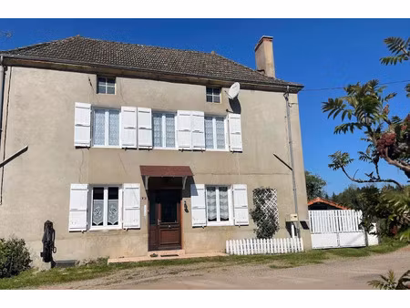 vente maison 5 pièces 131 m² à la clayette (71800)  133 000 €