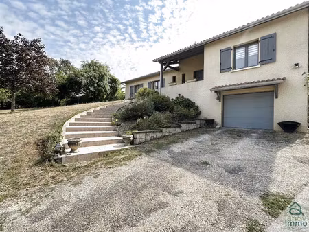 vente maison 6 pièces 151 m² à la couronne (16400)  275 000 €