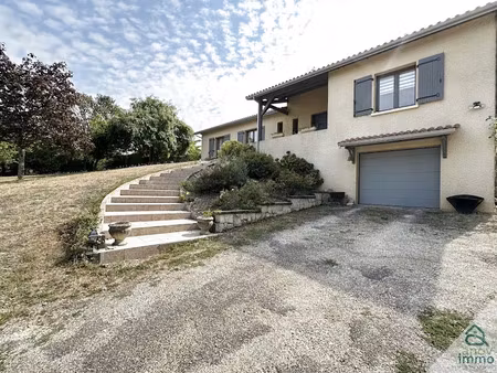 vente maison 6 pièces 151 m² à la couronne (16400)  292 000 €