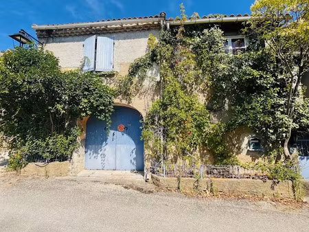 vente maison 6 pièces 140 m² à saint-saturnin-lès-apt (84490)  249 000 €