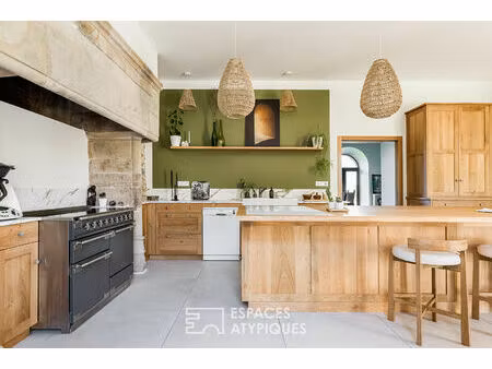 maison de maître avec parc et dépendances