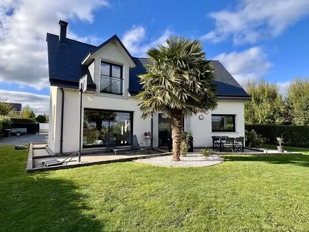 maison de luxe à vendre à bosc-guérard-saint-adrien