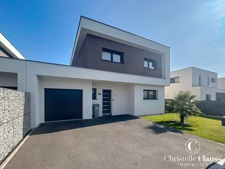 maison de luxe à vendre à wolfgantzen