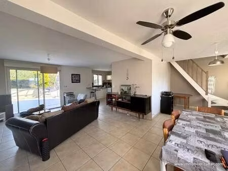 vente maison à nuillé-le-jalais (72370) : à vendre / 130m² nuillé-le-jalais