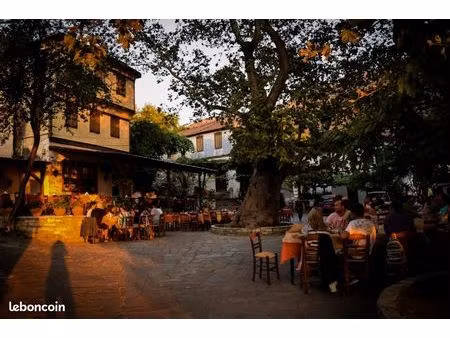 bar  restaurant 100 m² trets