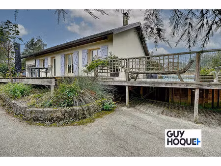 maison 114 m² de 4 chambres sur 2190 m² de terrain à st etienne du bois